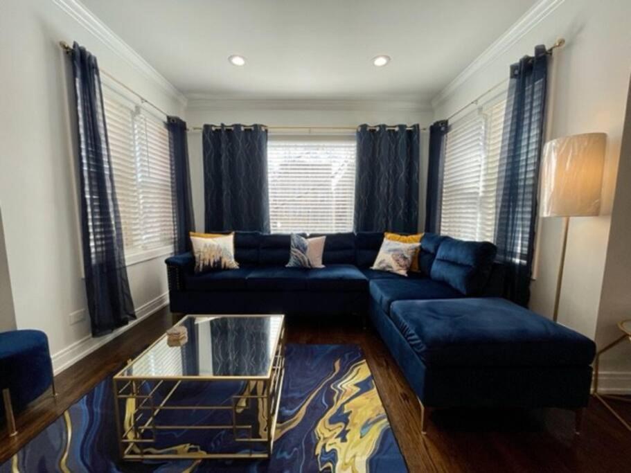 The Blue Golden Luxury Modern 3- Bedroom Apartment In Chicago Eksteriør bilde