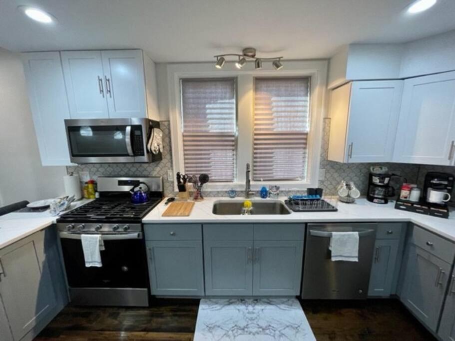 The Blue Golden Luxury Modern 3- Bedroom Apartment In Chicago Eksteriør bilde